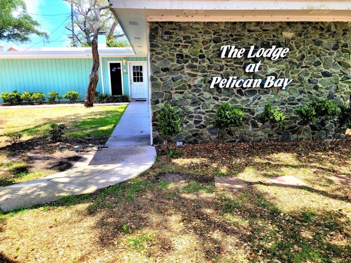 D&R Pelican Bay Resort 락포트 외부 사진