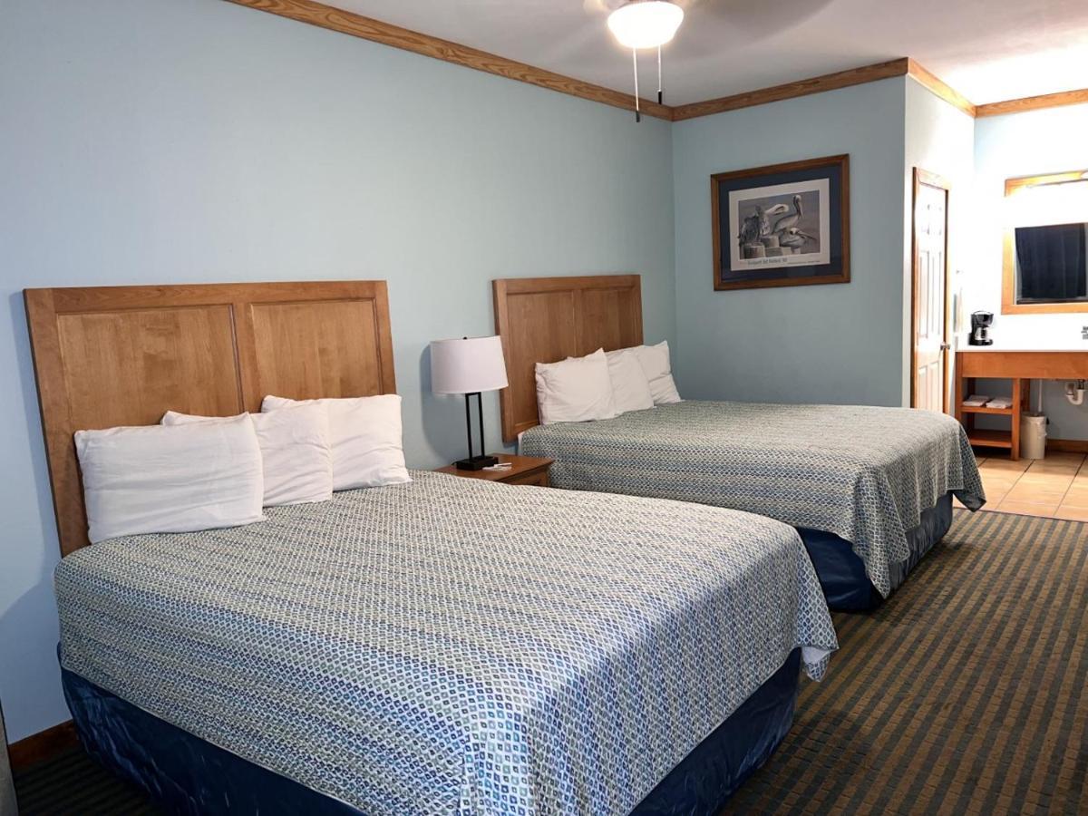 D&R Pelican Bay Resort 락포트 외부 사진